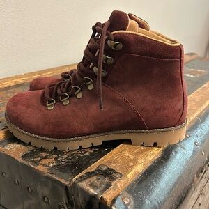 NWOT Birkenstock Jackson burgundy suede hiking boots, retro. Women’s size 37.
